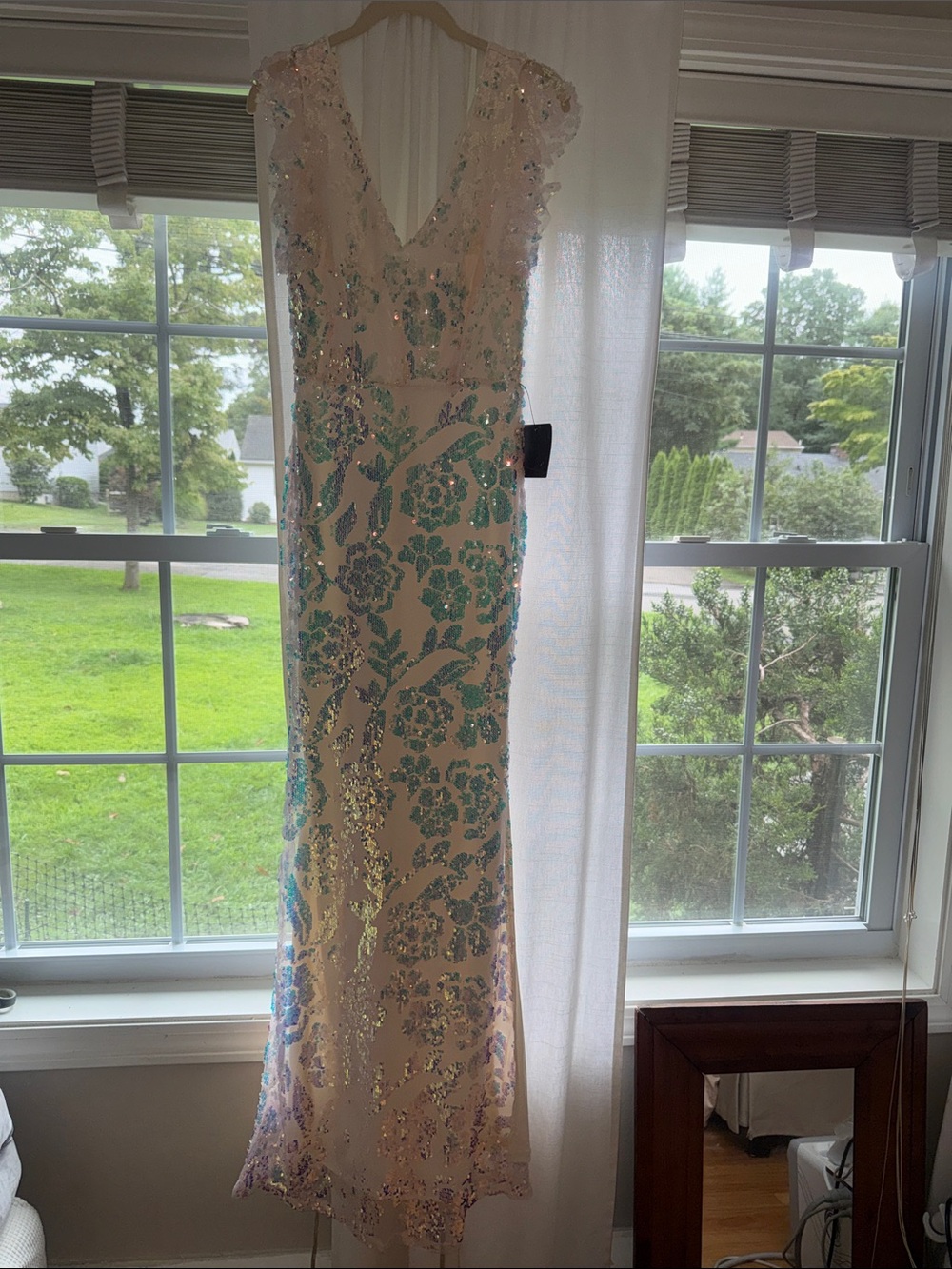 Soieblu Ivory Sequin Floral V-Neck Gown NWT!!